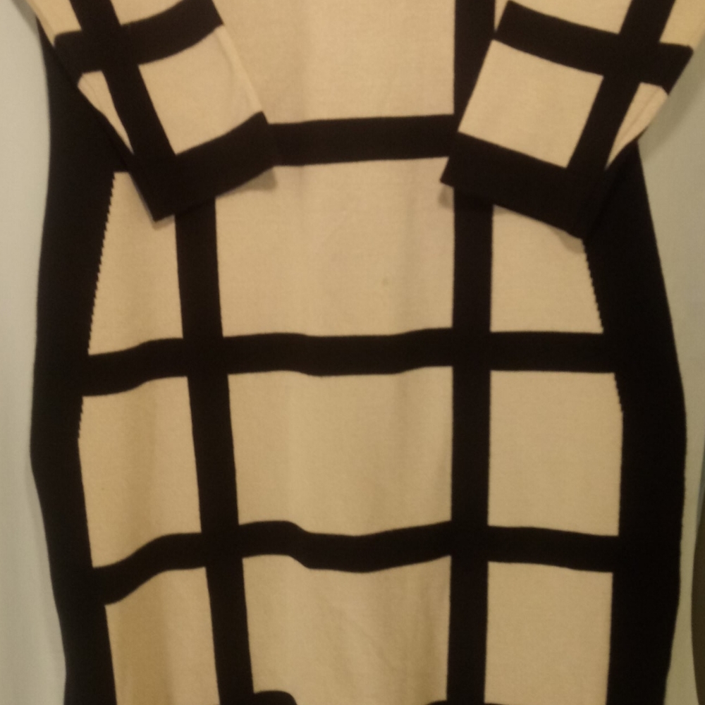 LIZ CLAIBORNE. KNIT DRESS - Picture 3 of 9